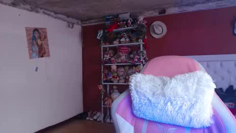 Snapshot of daniela_cute22 chatting on September 23, 8:40 pm DANIELA online show from September 23, 8:40 pm