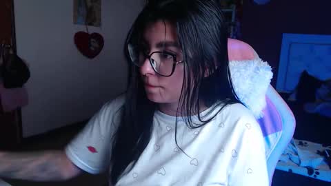 Snapshot of daniela_cute22 chatting on September 18, 6:39 pm DANIELA online show from September 18, 6:39 pm