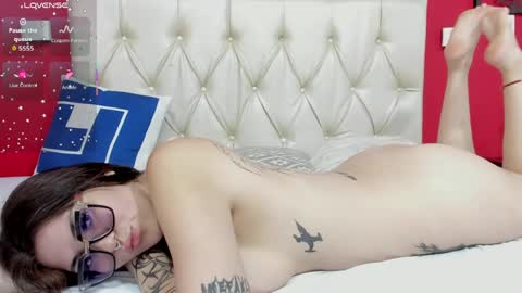 daniella online show from April 14, 9:59 pm