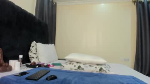 danielle_rock online show from February 28, 7:14 pm