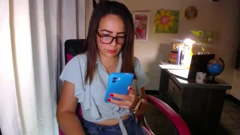 Angie online show from June 8, 6:30 pm