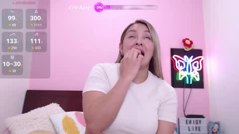 K A R O L online show from March 26, 2:25 am