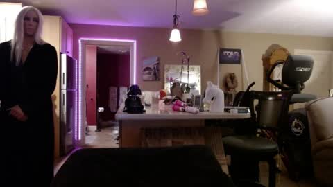 DanikaWhite69 online show from April 27, 1:52 pm