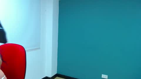 dannarouses online show from April 25, 11:13 am