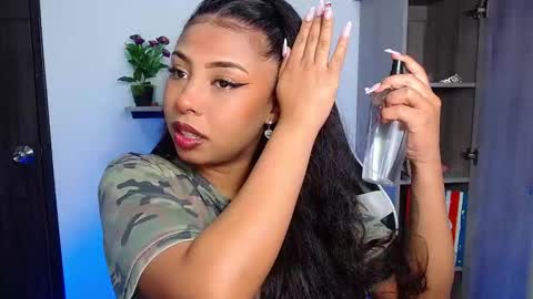 Danna online show from November 22, 11:13 am