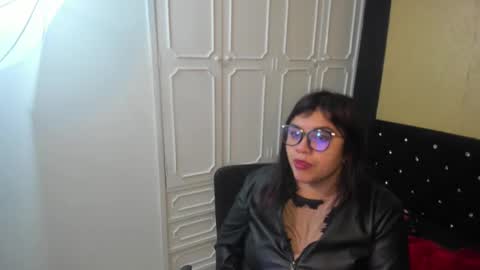 Danna Garza online show from January 27, 3:47 am