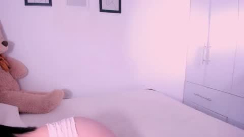 Snapshot of dannahyde chatting on September 30, 7:19 pm Insta DannaBlueX online show from September 30, 7:19 pm