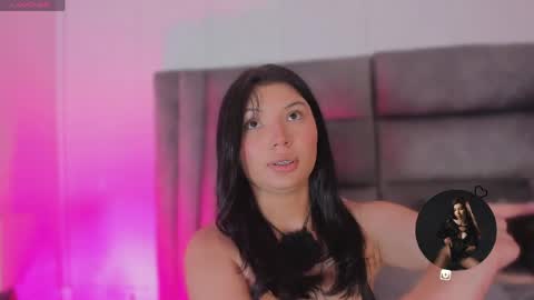 Danna online show from April 27, 7:11 pm