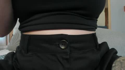 Danna online show from April 24, 6:33 pm