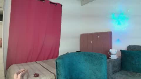 danny_cam1423 online show from November 7, 4:56 pm