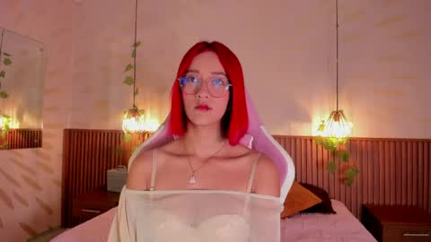 Daphne online show from April 24, 3:20 am