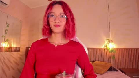 Daphne online show from May 30, 3:15 am