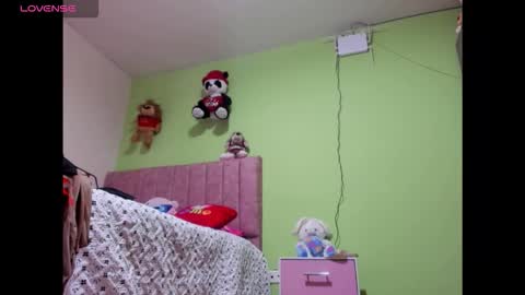 Snapshot of dariana_hot chatting on September 14, 2:15 pm dariana_hot online show from September 14, 2:15 pm