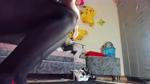 Snapshot of dariana_hot chatting on February 8, 9:04 pm dariana_hot online show from February 8, 9:04 pm