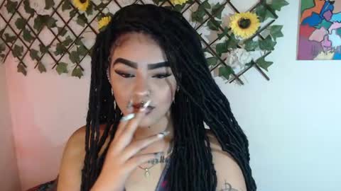 dark_flama online show from July 7, 3:09 am