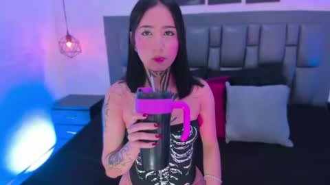 Dark Kitty online show from June 12, 5:59 am