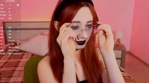 Lola online show from April 27, 2:19 am