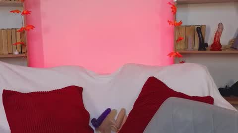 Lola online show from October 10, 2:16 am