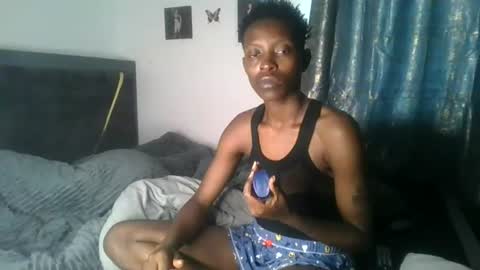 dark_mellanin online show from June 14, 7:09 am