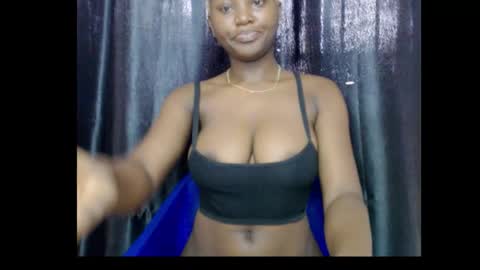 sexygal online show from December 5, 10:05 am