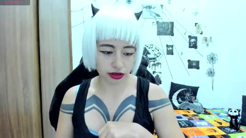 Snapshot of darkkittenuwu chatting on March 2, 9:19 pm Hi Im Yuri independent modelhelp me get my 111 hands upuwu online show from March 2, 9:19 pm