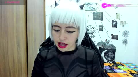 Snapshot of darkkittenuwu chatting on February 15, 9:39 pm Hi Im Yuri independent modelhelp me get my 111 hands upuwu online show from February 15, 9:39 pm