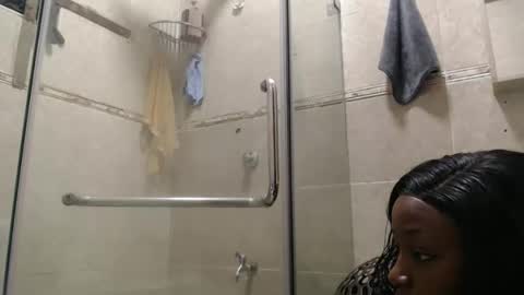 darktanqueen online show from April 1, 3:07 am