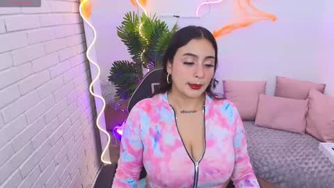 Darling online show from October 13, 3:31 am