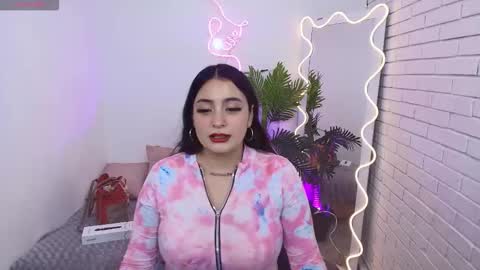 Darling online show from October 7, 3:00 am