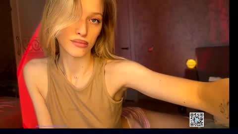 Snapshot of darlingdarinka chatting on September 28, 6:09 am D online show from September 28, 6:09 am