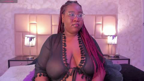  Darnell Queen online show from January 5, 4:25 am