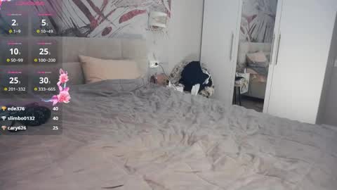 Louise online show from May 15, 10:56 pm