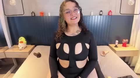 Emma online show from October 19, 4:58 am