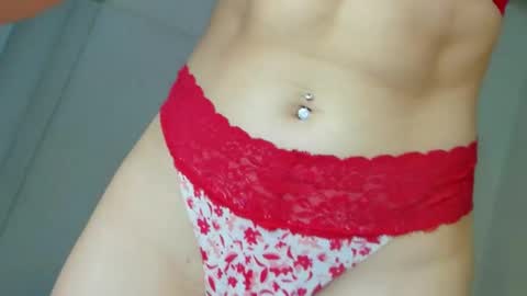 dearmilu28 online show from February 14, 3:36 pm