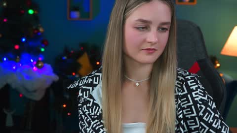 Debora online show from December 20, 5:25 am