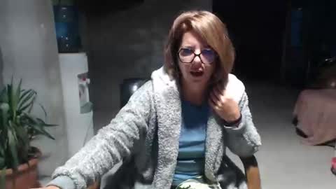 Snapshot of deepintoyourmind chatting on September 12, 4:13 am hi guys i m a cute milf i m here for good time and nice people pls be respectfool and enjoy me online show from September 12, 4:13 am