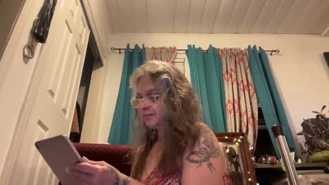 Tori online show from April 24, 3:20 am