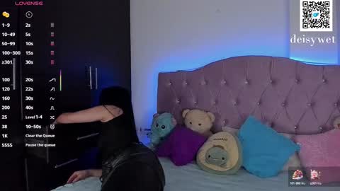 Snapshot of deisy_smith_ chatting on October 2, 11:37 am Deisy online show from October 2, 11:37 am