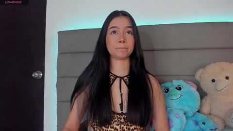 Snapshot of deisy_smith_ chatting on February 20, 11:20 am Deisy online show from February 20, 11:20 am