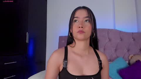 Snapshot of deisy_smith_ chatting on January 9, 11:25 am Deisy online show from January 9, 11:25 am