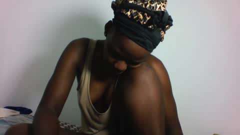 EVAH online show from January 10, 4:17 am