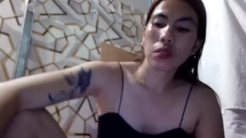 deliciousgirl975840 online show from May 21, 11:08 am