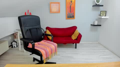 DeliciousLolly online show from March 10, 4:28 am