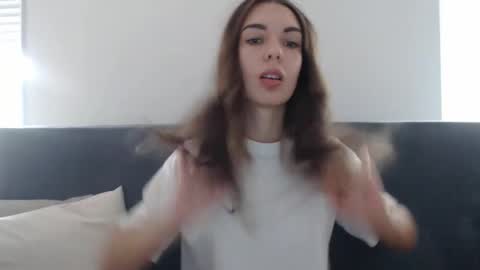 Aurora online show from September 15, 5:38 am