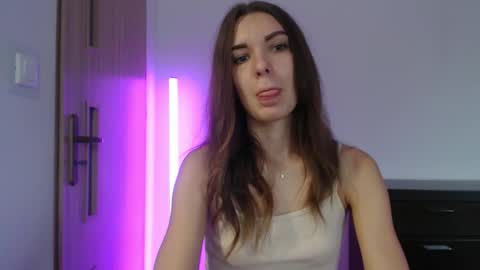 Aurora online show from September 10, 5:51 am