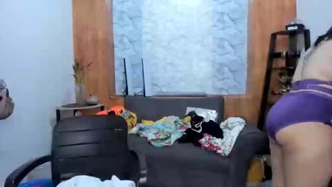 Snapshot of delightfulcurvy chatting on February 5, 3:34 am delightfulcurvy online show from February 5, 3:34 am