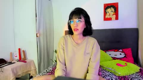 delilah_wicked online show from January 10, 1:43 am