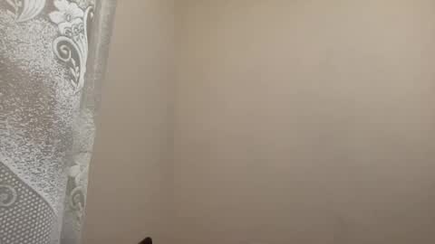 Delivery      online show from April 22, 2:52 am