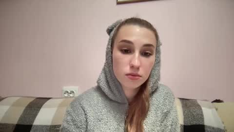 Snapshot of deliverysmile chatting on March 11, 8:42 pm Delivery online show from March 11, 8:42 pm