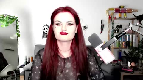 Snapshot of dellacrush_ chatting on October 18, 5:26 pm dellacrush_ online show from October 18, 5:26 pm